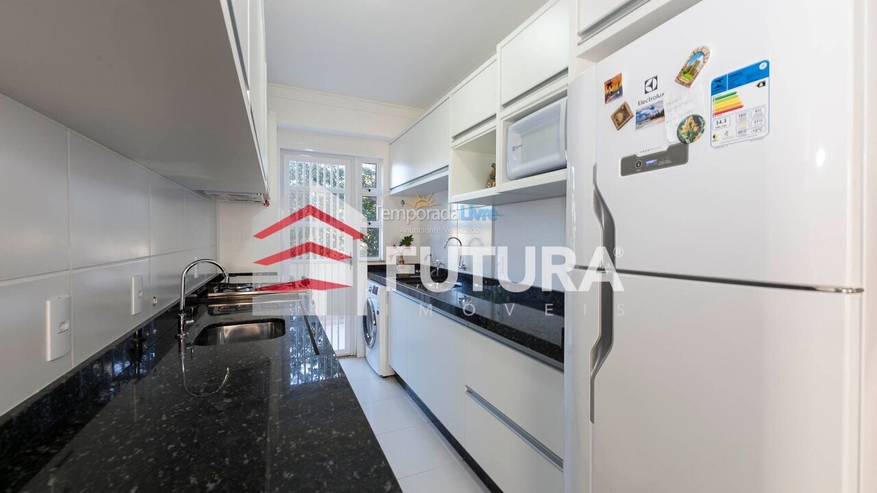 Apartment for vacation rental in Bombinhas (Praia de Bombas)