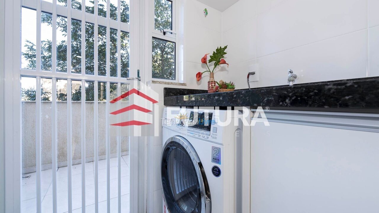 Apartment for vacation rental in Bombinhas (Praia de Bombas)