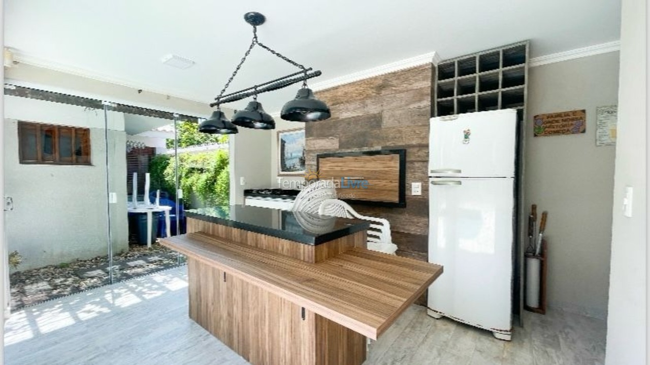 Casa para aluguel de temporada em Xangri Lá (Xangrila Bairo Centro)