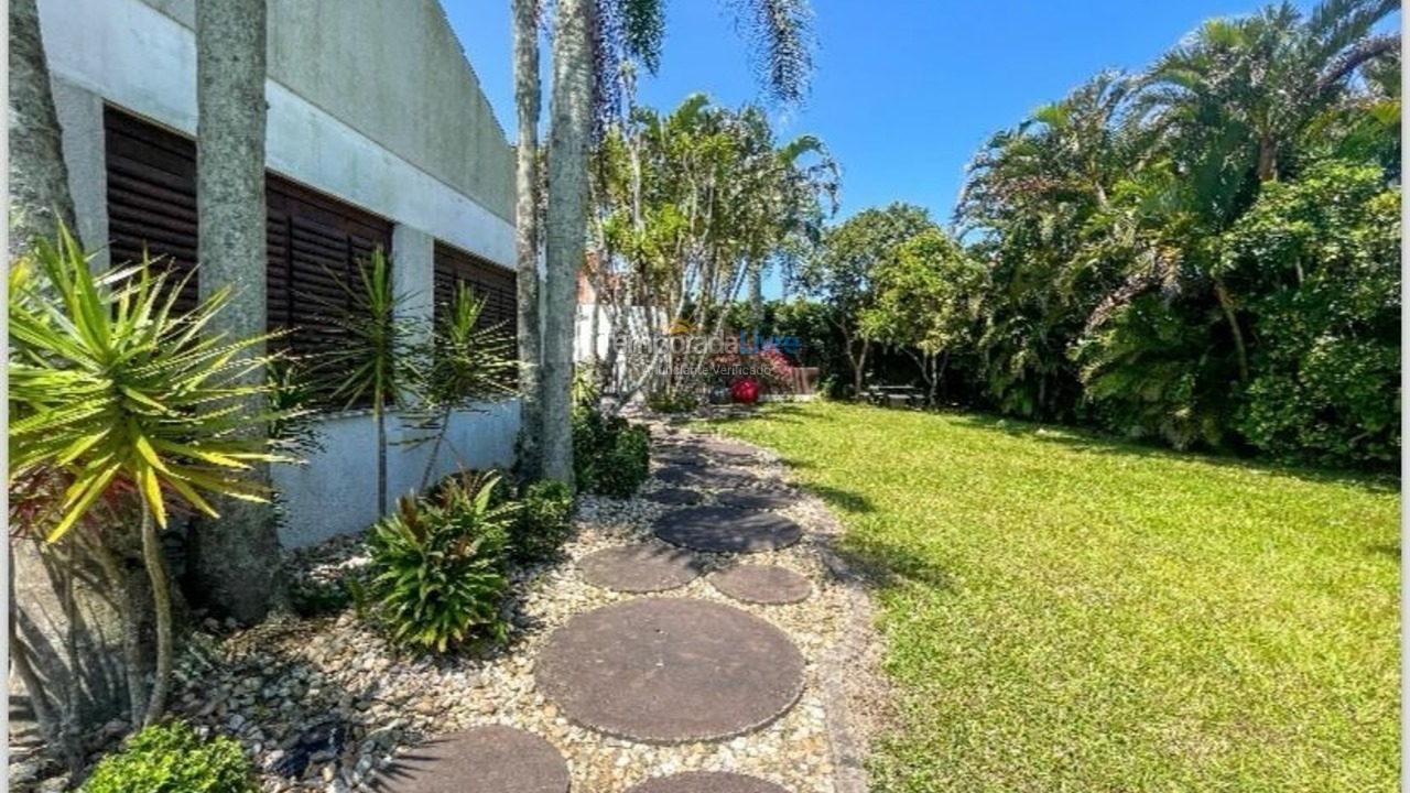 Casa para aluguel de temporada em Xangri Lá (Xangrila Bairo Centro)