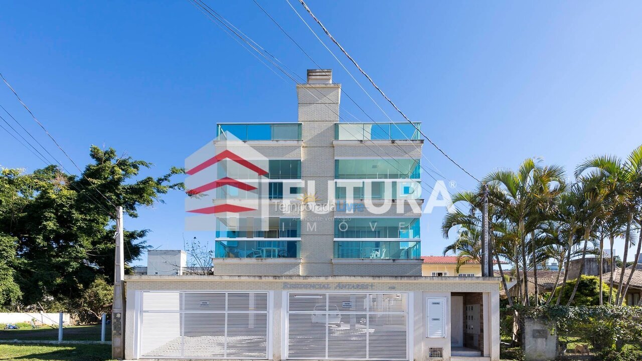 Apartment for vacation rental in Bombinhas (Praia de Bombas)