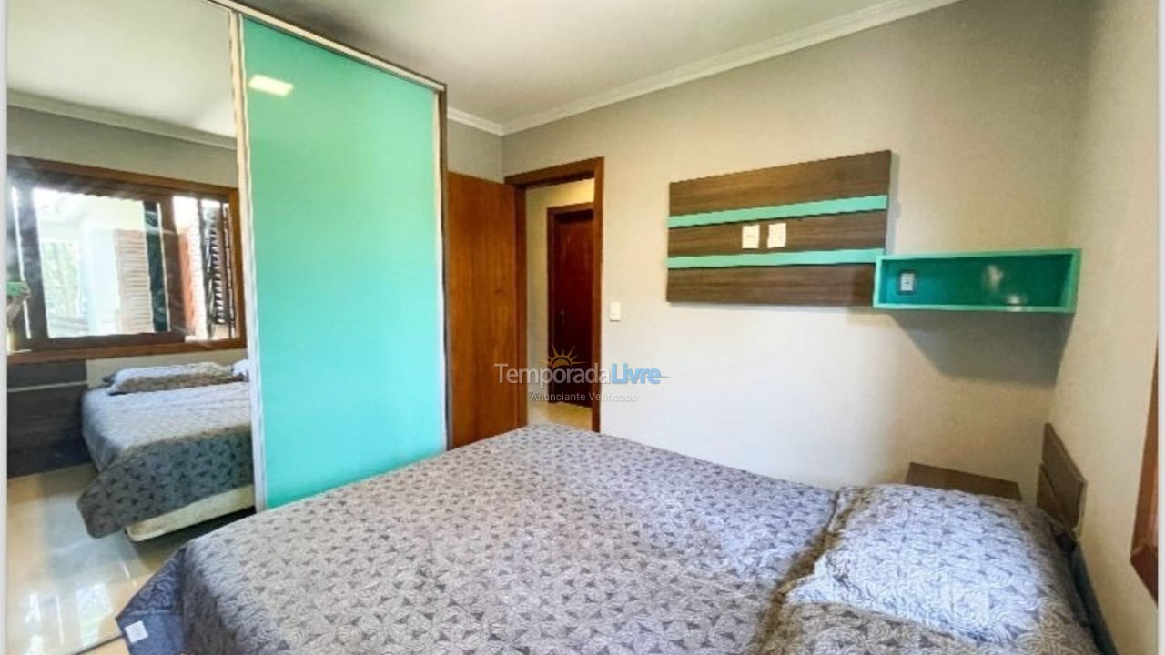 Casa para aluguel de temporada em Xangri Lá (Xangrila Bairo Centro)