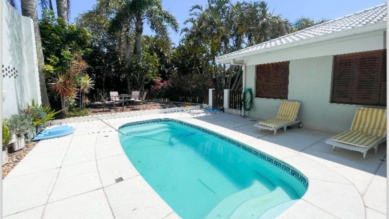 Casa para aluguel de temporada em Xangri Lá (Xangrila Bairo Centro)