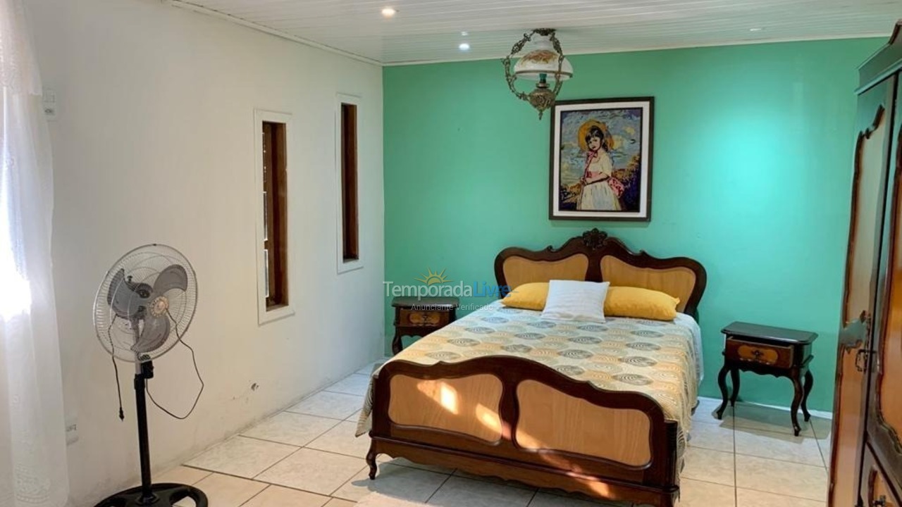 Casa para aluguel de temporada em Capão da Canoa (Jardim Beira Mar)