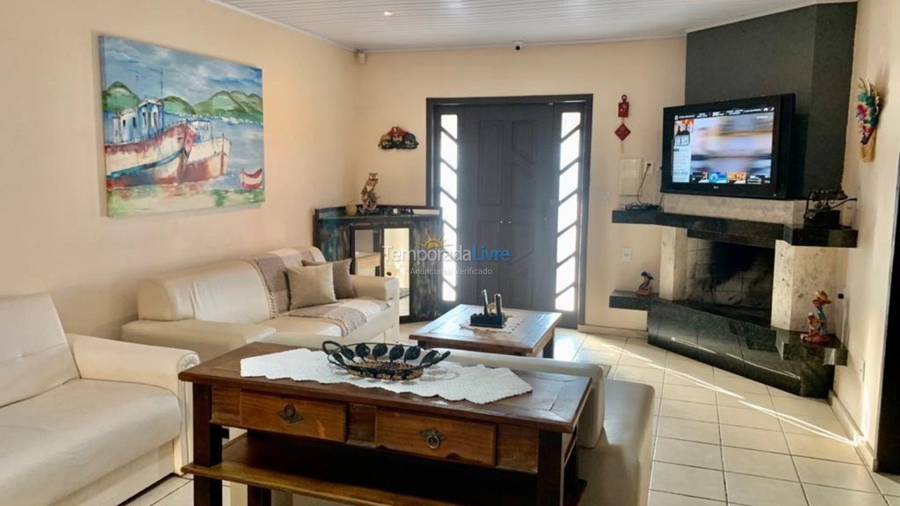 Casa para aluguel de temporada em Capão da Canoa (Jardim Beira Mar)