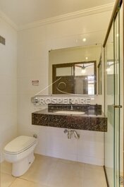 CASA PARA 14 PESSOAS