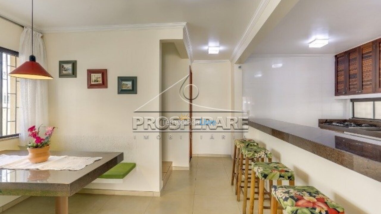 Casa para aluguel de temporada em Florianopolis (Canasvieiras)