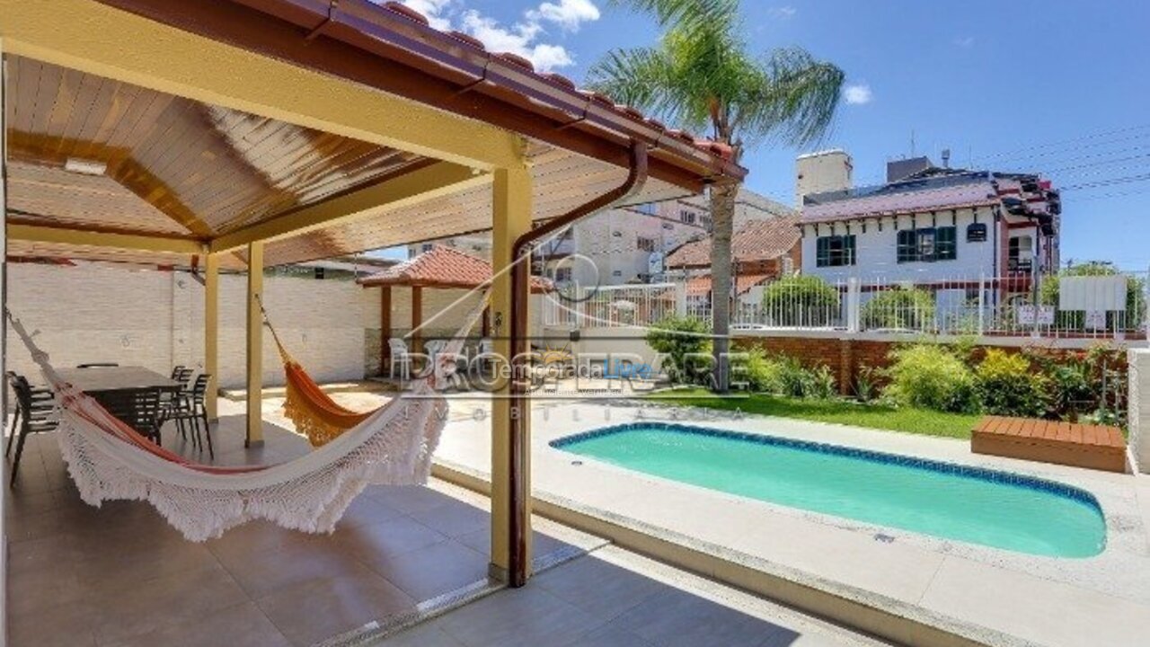 Casa para aluguel de temporada em Florianopolis (Canasvieiras)
