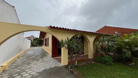 House for rent in Xangri Lá - Xangrila Bairo Centro