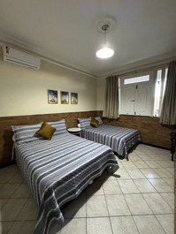 Leautiful and Luxurious House for Rent in Crown Do Meio - Aracaju