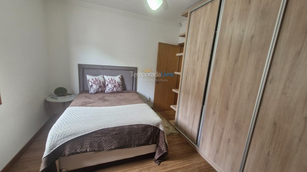 Casa para aluguel de temporada em Xangri Lá (Xangrila Bairo Centro)