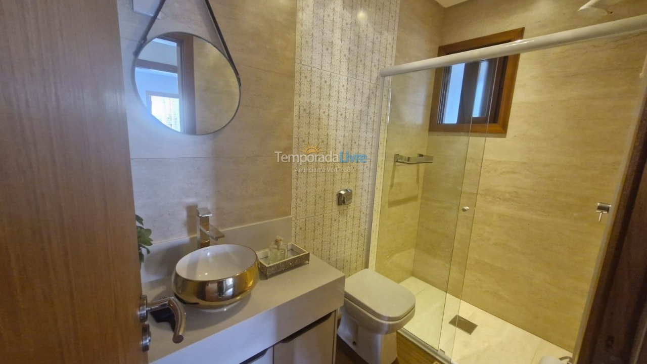 Casa para aluguel de temporada em Xangri Lá (Xangrila Bairo Centro)