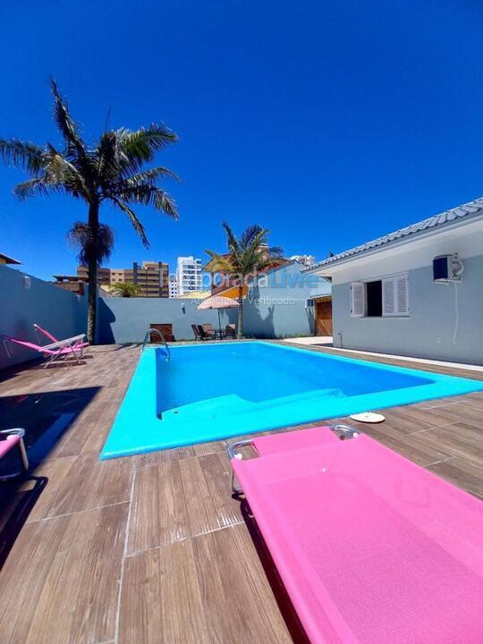 Casa para aluguel de temporada em Capão da Canoa (Zona Nova)