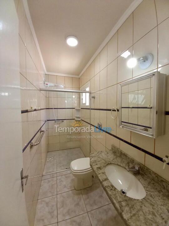 Casa para aluguel de temporada em Capão da Canoa (Zona Nova)