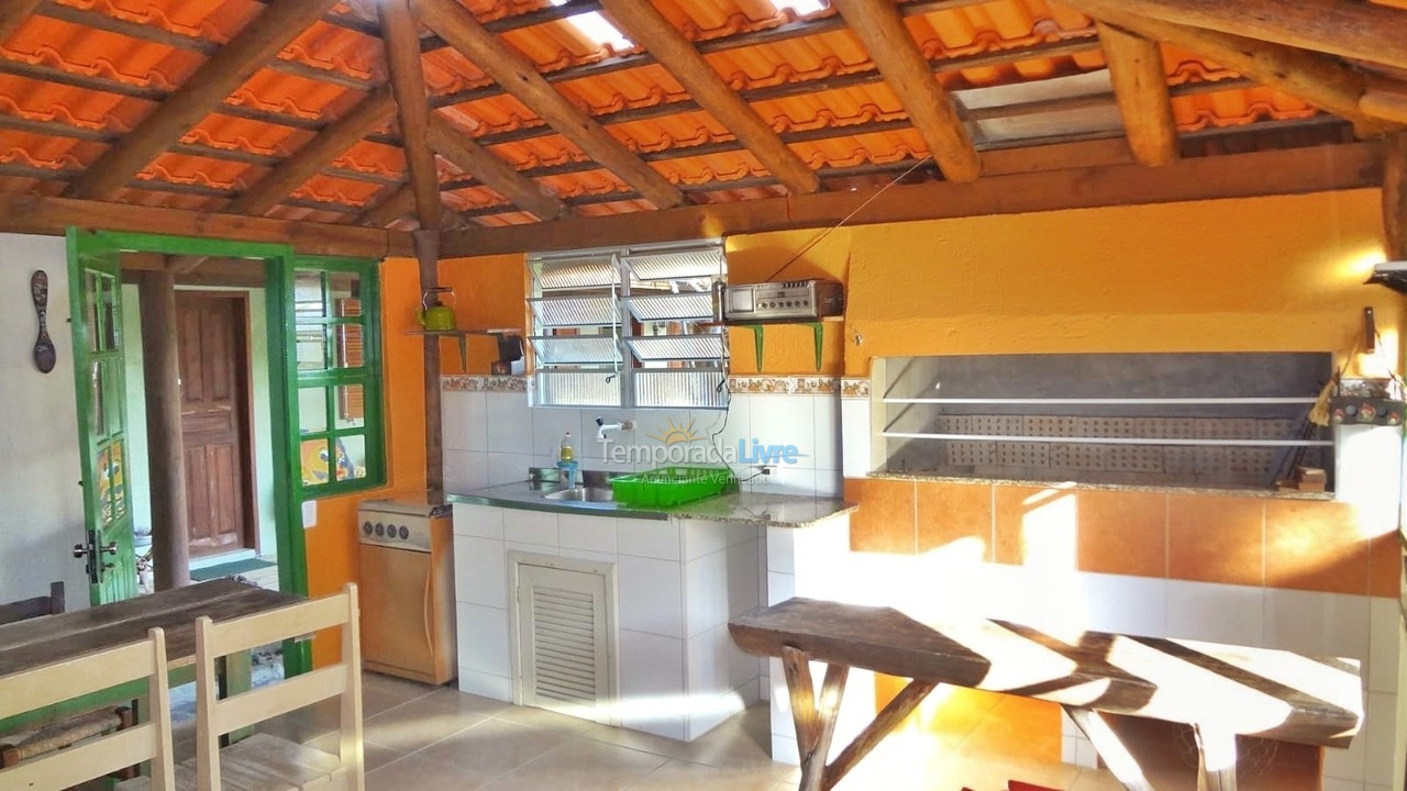 Apartamento para aluguel de temporada em Garopaba (Praia da Ferrugem)