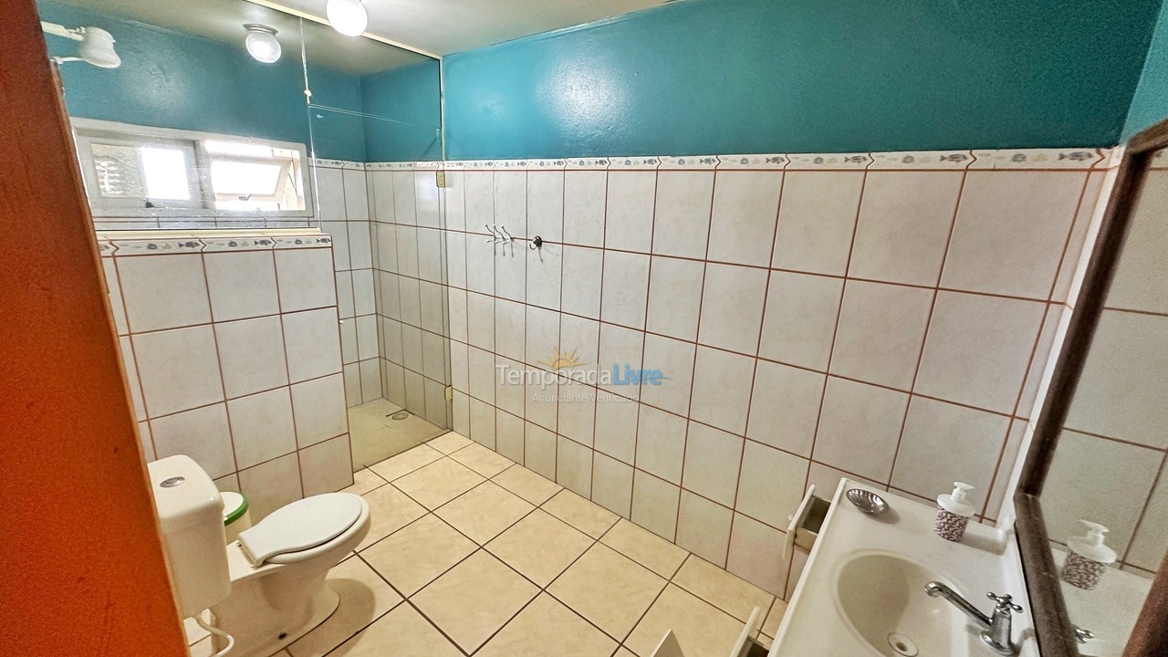 Apartamento para aluguel de temporada em Garopaba (Praia da Ferrugem)