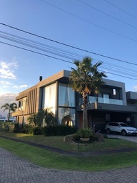 Casa para alugar em Capão da Canoa - Parque Antártica