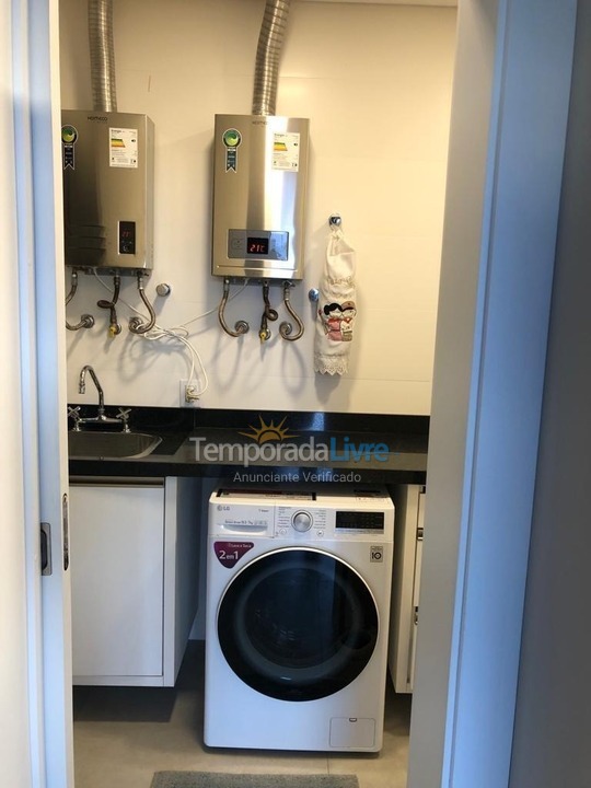 Casa para aluguel de temporada em Capão da Canoa (Parque Antártica)