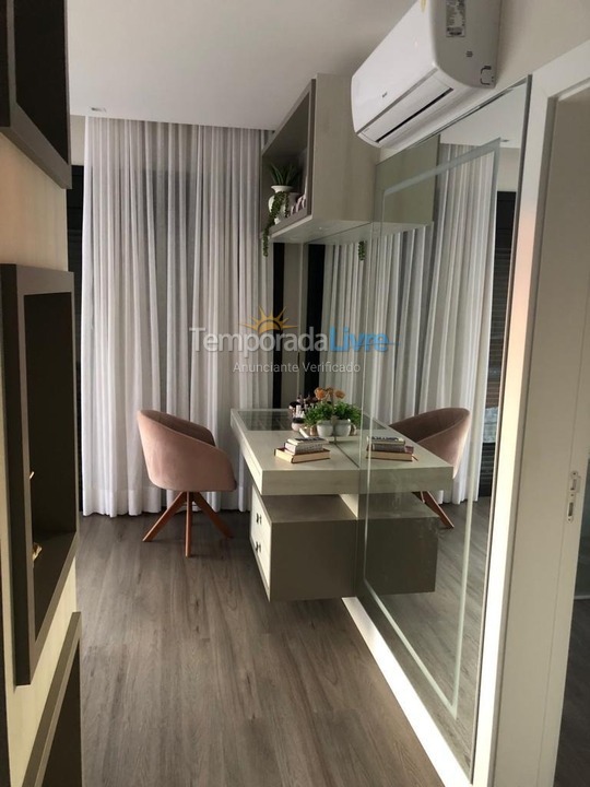 Casa para aluguel de temporada em Capão da Canoa (Parque Antártica)