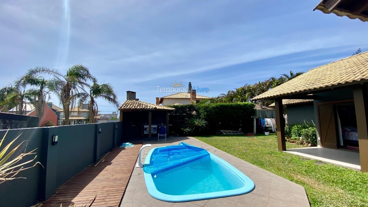 Casa para aluguel de temporada em Xangri Lá (Xangrila Bairo Centro)