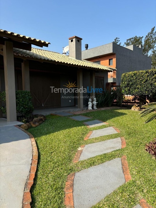 Casa para aluguel de temporada em Xangri Lá (Xangrila Bairo Centro)