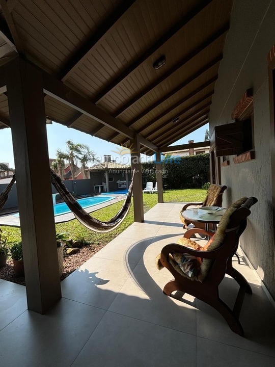 Casa para aluguel de temporada em Xangri Lá (Xangrila Bairo Centro)