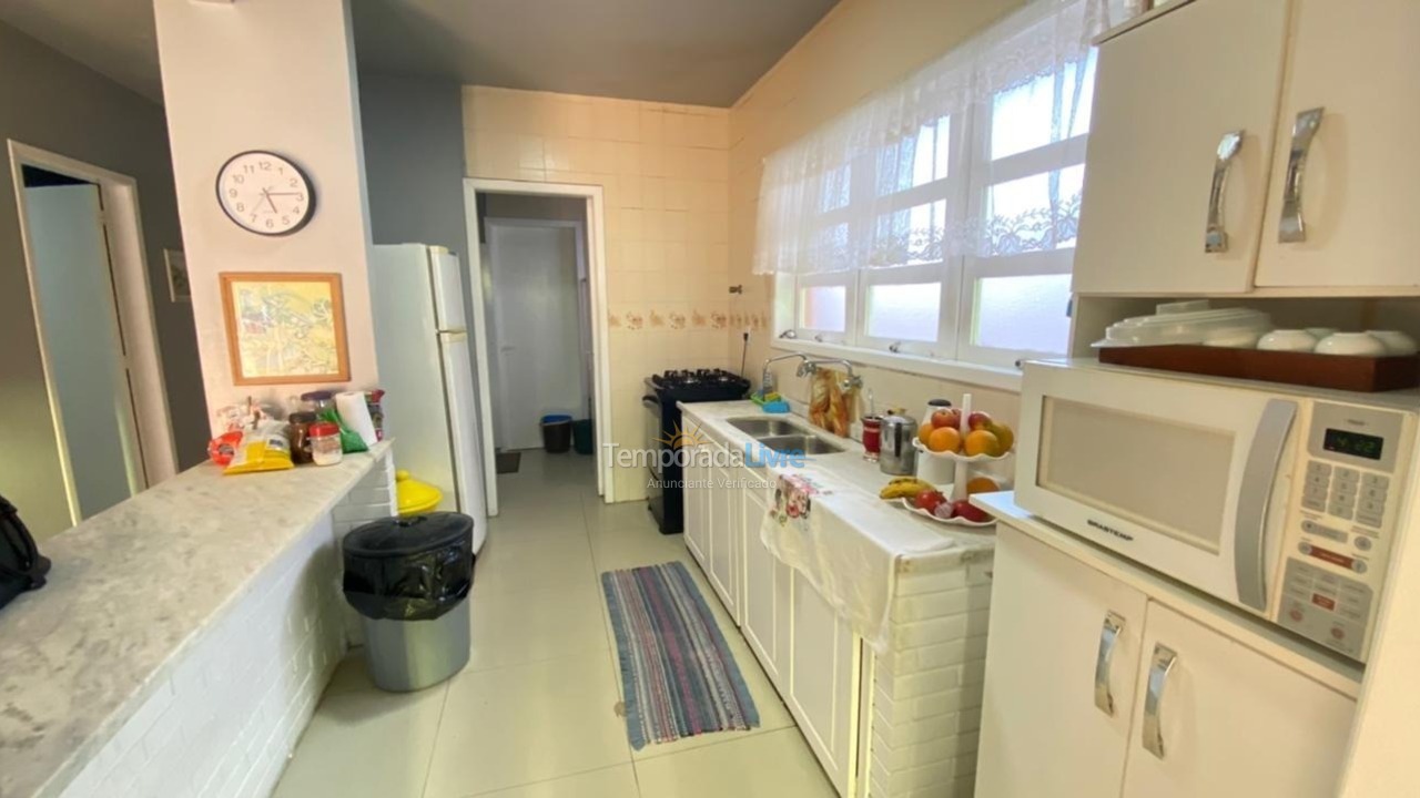 Casa para aluguel de temporada em Xangri Lá (Xangrila Bairo Centro)