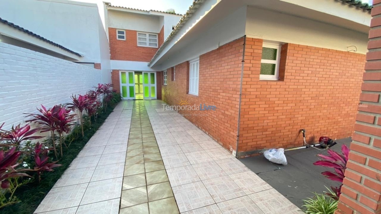 Casa para aluguel de temporada em Xangri Lá (Xangrila Bairo Centro)