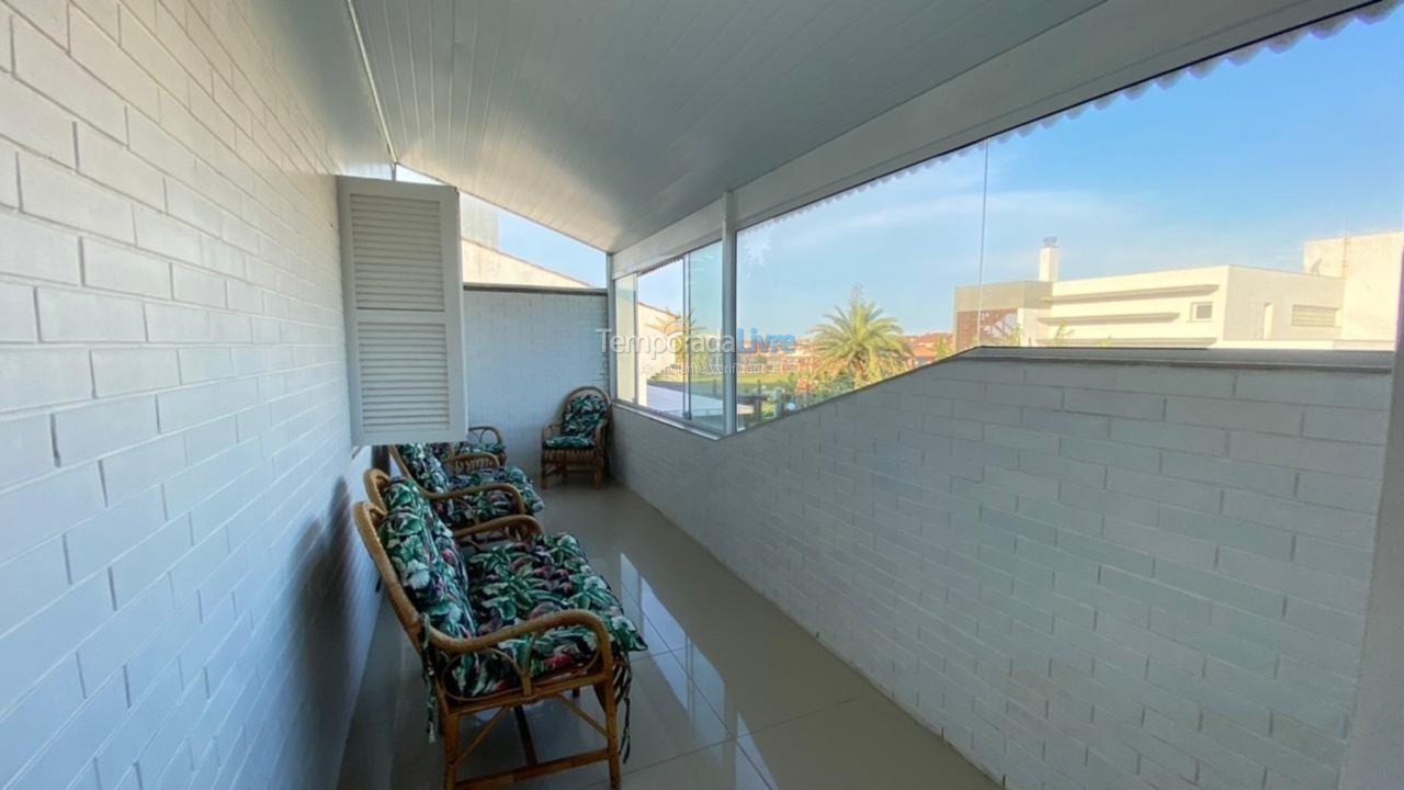 Casa para aluguel de temporada em Xangri Lá (Xangrila Bairo Centro)