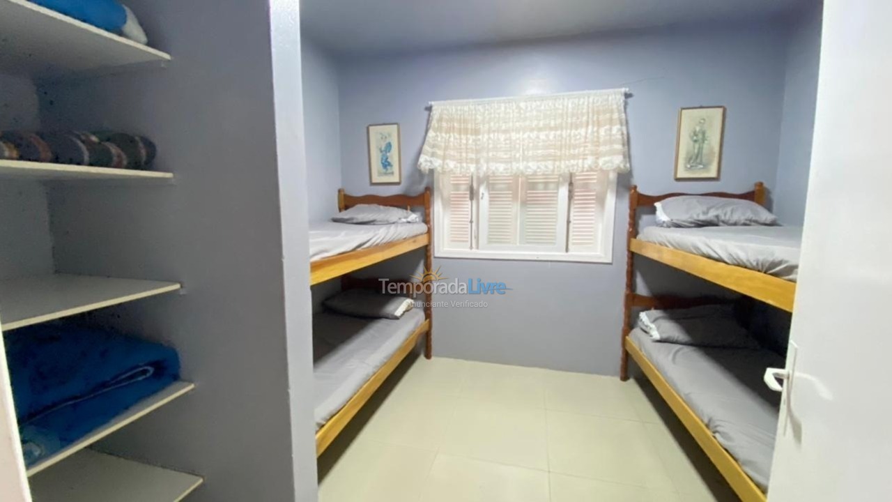 Casa para aluguel de temporada em Xangri Lá (Xangrila Bairo Centro)