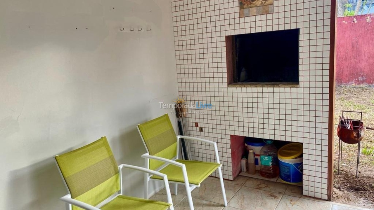 Casa para aluguel de temporada em Capão da Canoa (Zona Nova)