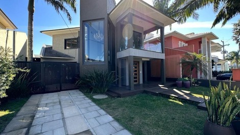 Casa para alugar em Capão da Canoa - Zona Nova