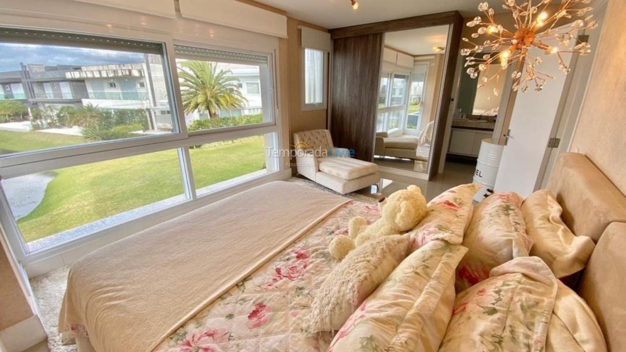 Casa para aluguel de temporada em Xangri Lá (Xangrila Bairo Centro)