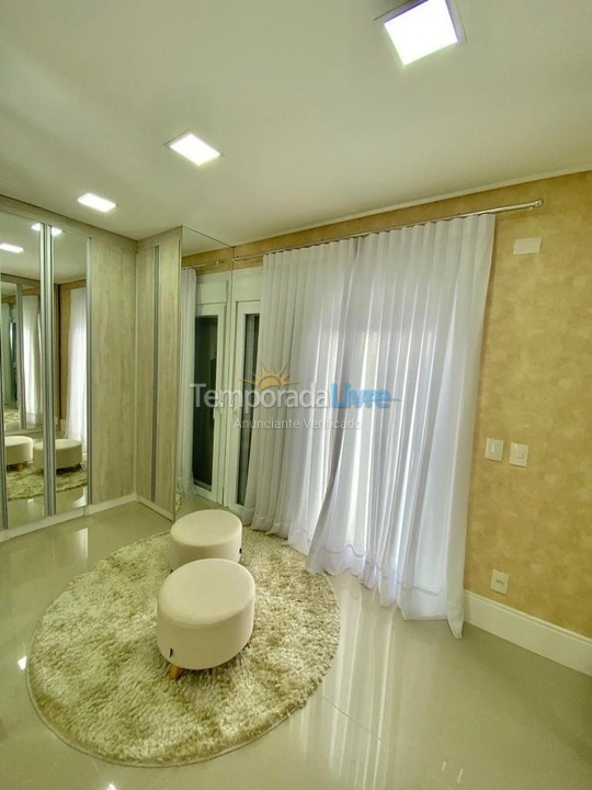 Casa para aluguel de temporada em Xangri Lá (Xangrila Bairo Centro)