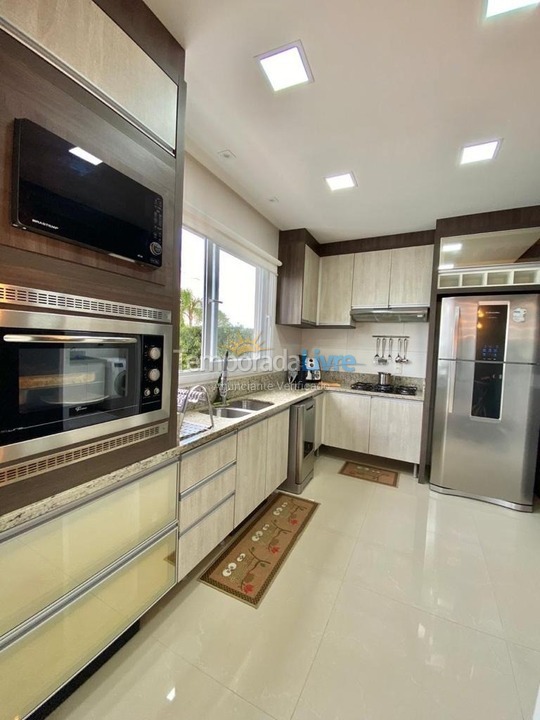 Casa para aluguel de temporada em Xangri Lá (Xangrila Bairo Centro)