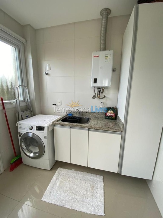 Casa para aluguel de temporada em Xangri Lá (Xangrila Bairo Centro)