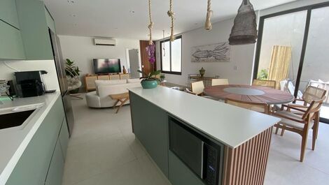 HOUSE AVAILABLE ON JUQUEHY BEACH.