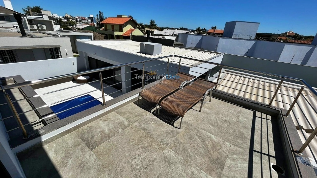 Casa para aluguel de temporada em Xangri Lá (Atlântida)