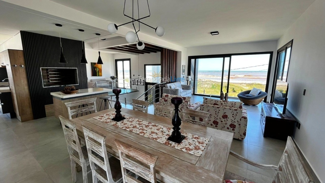 Casa para aluguel de temporada em Xangri Lá (Atlântida)