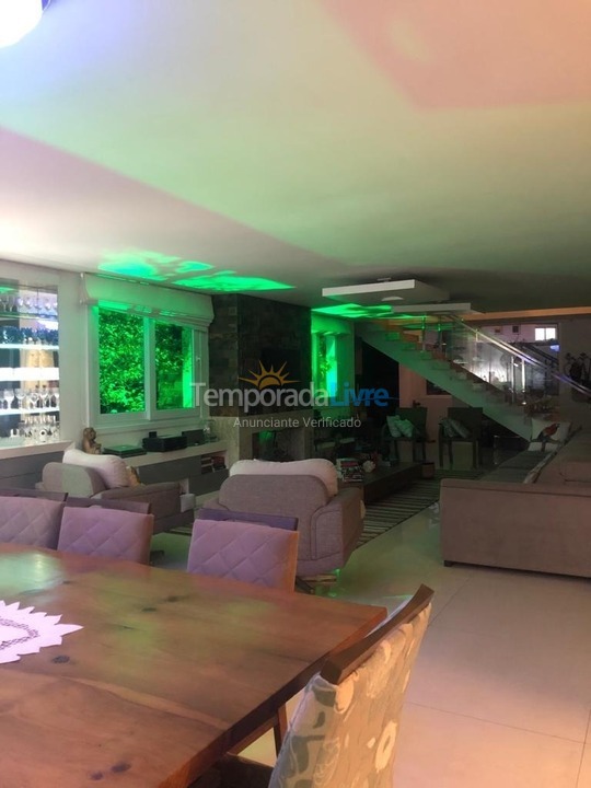 Casa para aluguel de temporada em Xangri Lá (Xangrila Bairo Centro)