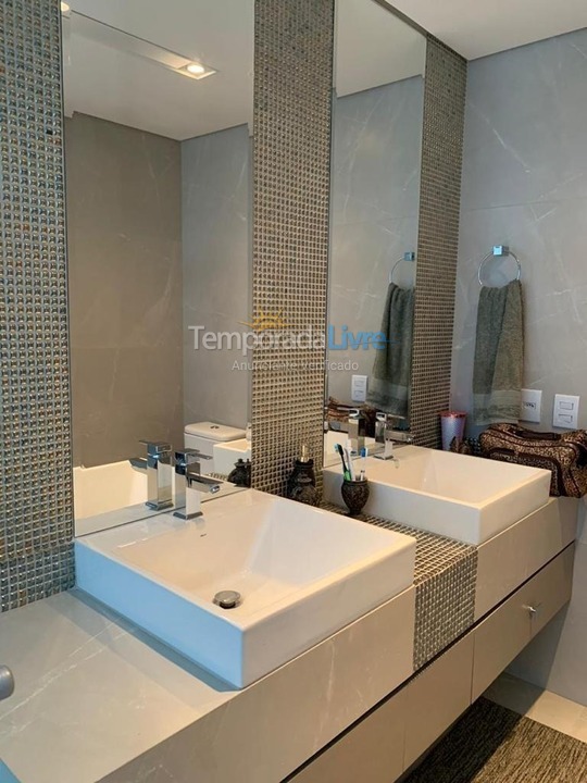 Casa para aluguel de temporada em Xangri Lá (Xangrila Bairo Centro)