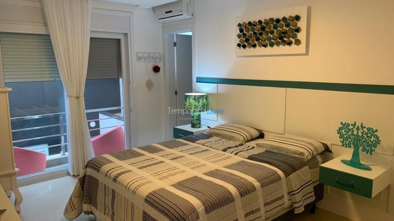 Casa para aluguel de temporada em Xangri Lá (Xangrila Bairo Centro)