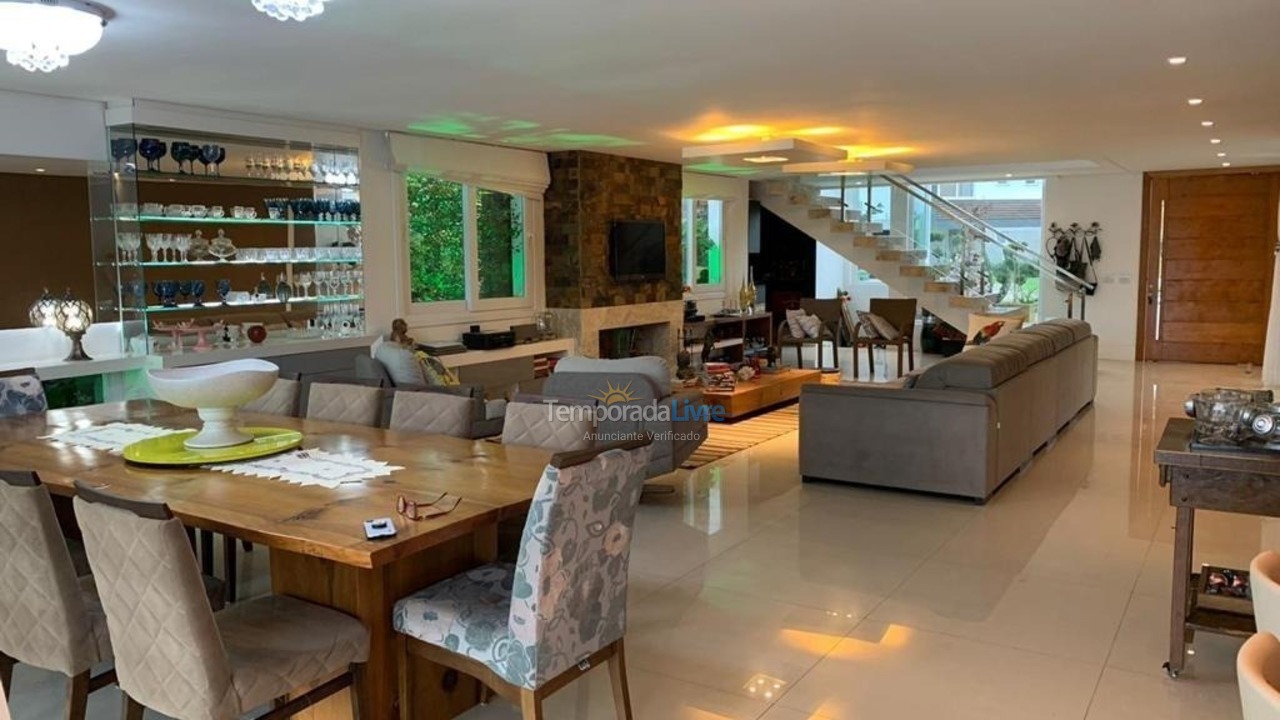 Casa para aluguel de temporada em Xangri Lá (Xangrila Bairo Centro)