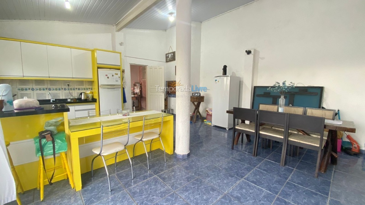 Casa para aluguel de temporada em Capão da Canoa (Santa Luzia)