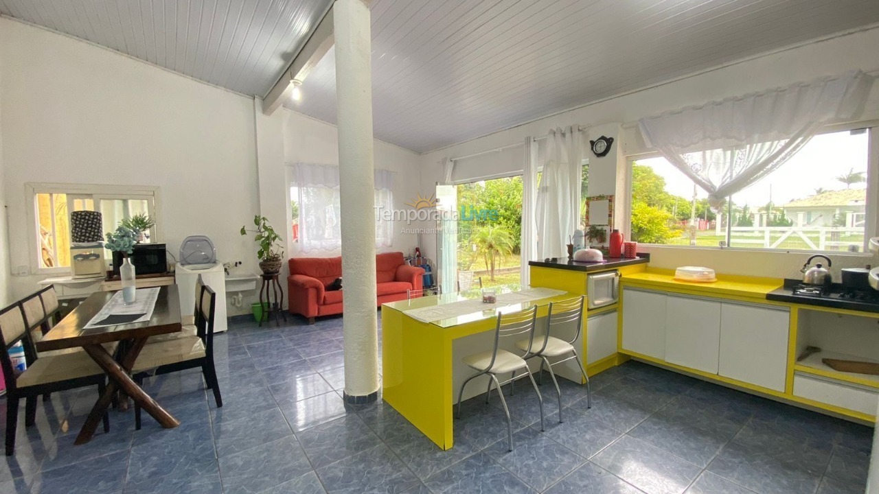 Casa para aluguel de temporada em Capão da Canoa (Santa Luzia)