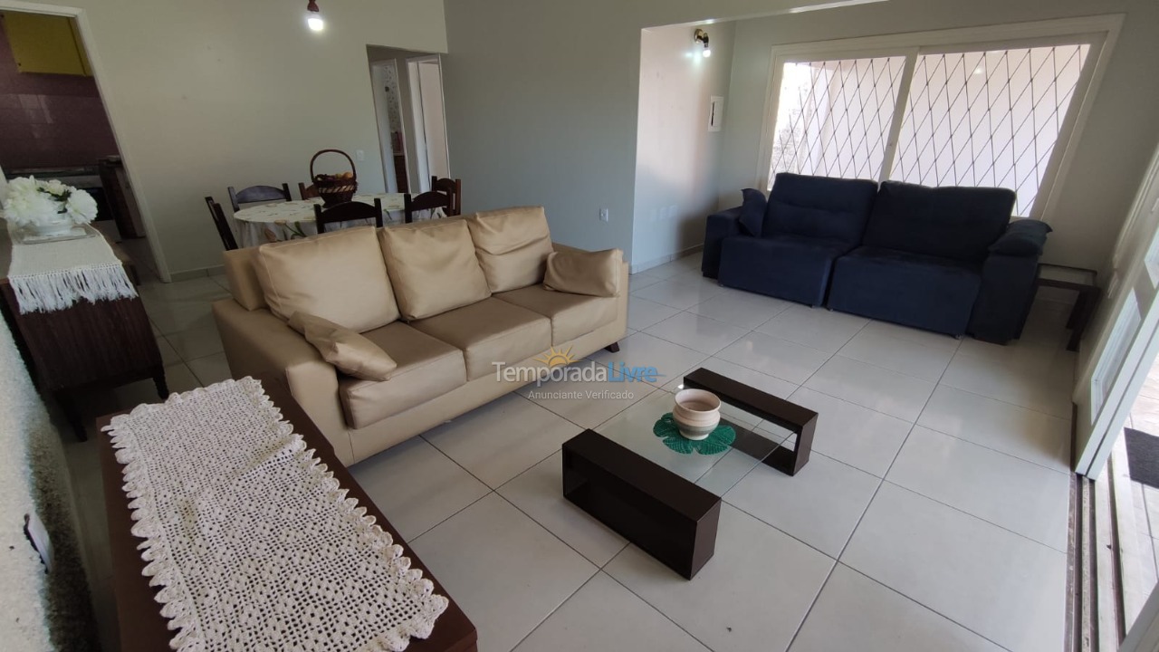 Casa para aluguel de temporada em Capão da Canoa (Navegantes)