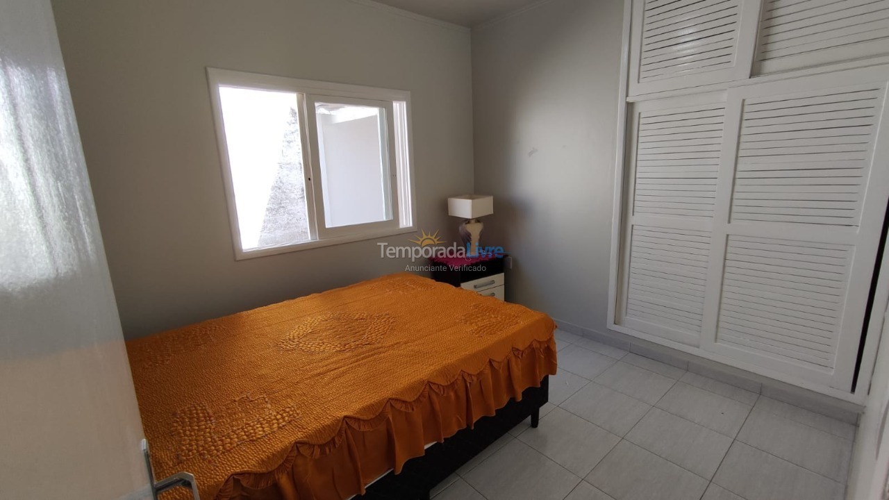 Casa para aluguel de temporada em Capão da Canoa (Navegantes)