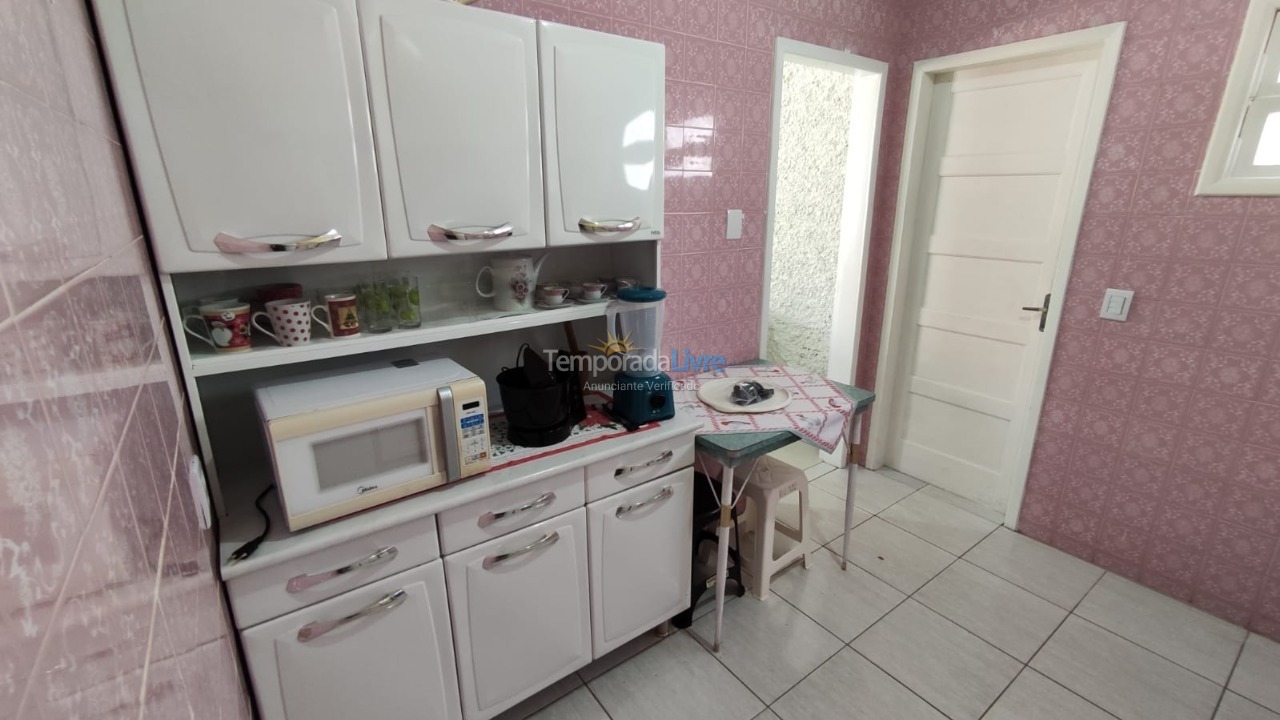 Casa para aluguel de temporada em Capão da Canoa (Navegantes)