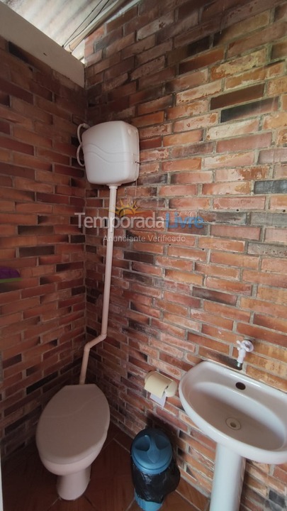 Casa para aluguel de temporada em Capão da Canoa (Navegantes)