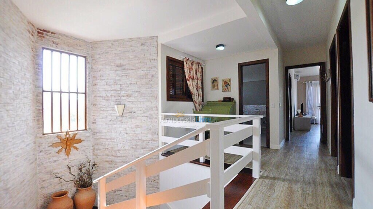 Casa para aluguel de temporada em Xangri Lá (Xangrila Bairo Centro)